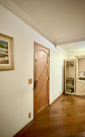Casa à venda com 115m², 3 quartos e 2 vagas Casa à venda com 115m², 3 quartos e 2 vagasSala