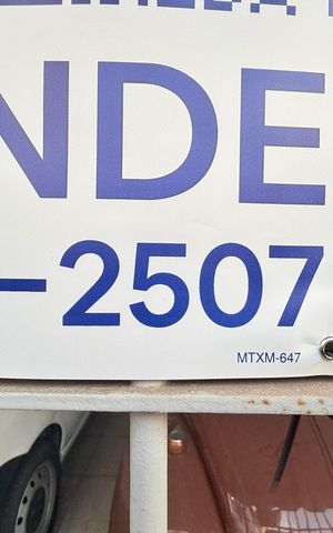 Casa à venda com 115m², 3 quartos e 2 vagas Casa à venda com 115m², 3 quartos e 2 vagasPlaca