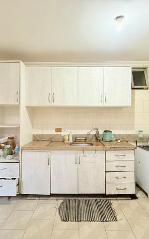 Casa à venda com 115m², 3 quartos e 2 vagas Casa à venda com 115m², 3 quartos e 2 vagasCozinha