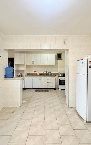 Casa à venda com 115m², 3 quartos e 2 vagas Casa à venda com 115m², 3 quartos e 2 vagasCopa