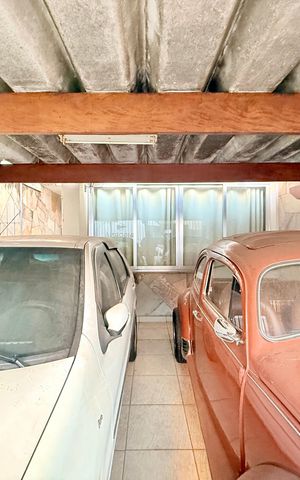 Casa à venda com 115m², 3 quartos e 2 vagas Casa à venda com 115m², 3 quartos e 2 vagasGaragem