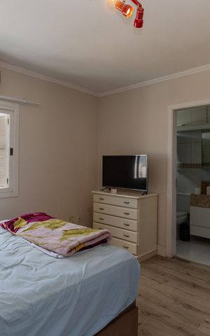 Casa à venda com 127m², 3 quartos e 2 vagas Casa à venda com 127m², 3 quartos e 2 vagasSuíte