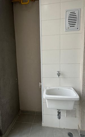 Apartamento para alugar com 52m², 2 quartos e 1 vaga Apartamento para alugar com 52m², 2 quartos e 1 vagaÁrea de Serviço