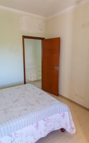 Casa de condomínio à venda com 288m², 5 quartos e 4 vagas Casa de condomínio à venda com 288m², 5 quartos e 4 vagasSUITE 2