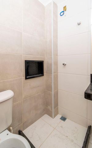 Apartamento à venda com 67m², 2 quartos e 1 vaga Apartamento à venda com 67m², 2 quartos e 1 vagaBanheiro social
