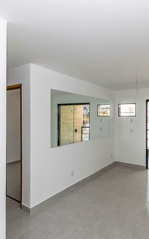 Apartamento à venda com 67m², 2 quartos e 1 vaga Apartamento à venda com 67m², 2 quartos e 1 vagaSala
