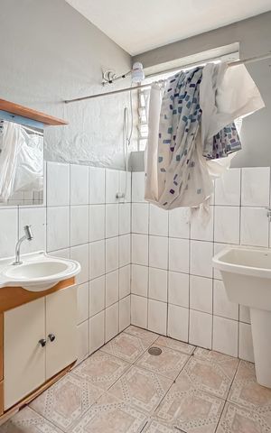 Studio para alugar com 40m², 1 quarto e sem vaga Studio para alugar com 40m², 1 quarto e sem vagaBanheiro