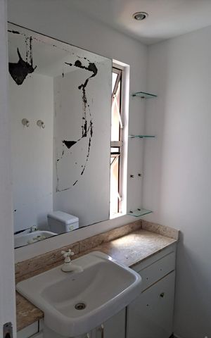 Apartamento à venda com 69m², 2 quartos e 1 vaga Apartamento à venda com 69m², 2 quartos e 1 vagaBanheiro