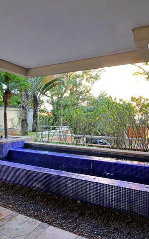 Apartamento à venda com 127m², 3 quartos e 3 vagas Apartamento à venda com 127m², 3 quartos e 3 vagasÁrea externa