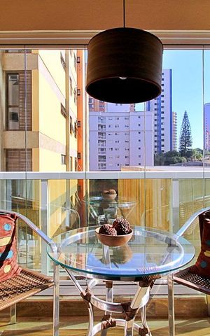 Apartamento à venda com 127m², 3 quartos e 3 vagas Apartamento à venda com 127m², 3 quartos e 3 vagasVaranda
