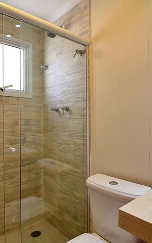 Apartamento à venda com 127m², 3 quartos e 3 vagas Apartamento à venda com 127m², 3 quartos e 3 vagasBanheiro