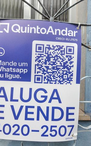 Casa à venda com 217m², 2 quartos e sem vagaFachada