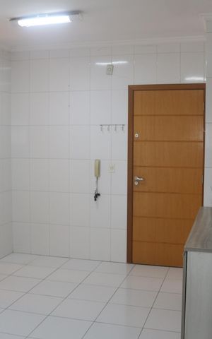 Apartamento à venda com 98m², 3 quartos e 2 vagasCozinha