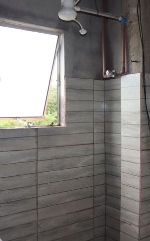 Casa para alugar com 305m², 2 quartos e 4 vagasBanheiro da Suíte 1