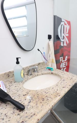 Apartamento à venda com 80m², 3 quartos e sem vagaBanheiro da Suíte