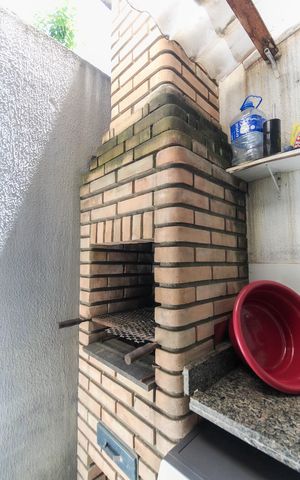 Casa de condomínio à venda com 62m², 2 quartos e 1 vaga Casa de condomínio à venda com 62m², 2 quartos e 1 vagaÁrea de Serviço - Churrasqueira