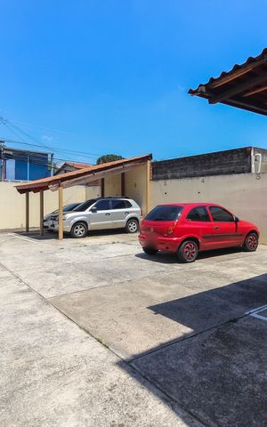Casa de condomínio à venda com 62m², 2 quartos e 1 vaga Casa de condomínio à venda com 62m², 2 quartos e 1 vagaEstacionamento
