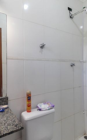 Casa de condomínio à venda com 62m², 2 quartos e 1 vaga Casa de condomínio à venda com 62m², 2 quartos e 1 vagaBanheiro da Suíte 2