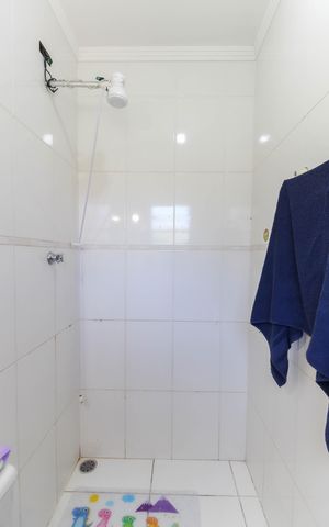 Casa de condomínio à venda com 62m², 2 quartos e 1 vaga Casa de condomínio à venda com 62m², 2 quartos e 1 vagaBanheiro da Suíte 2