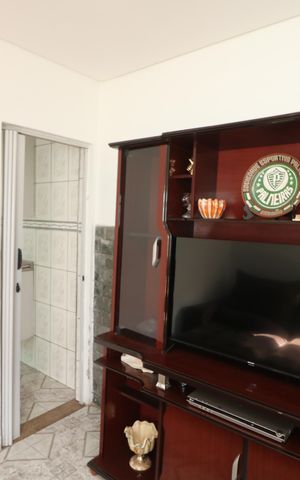 Casa à venda com 138m², 3 quartos e 2 vagasSala