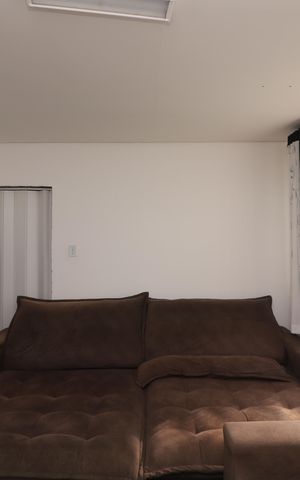 Casa à venda com 138m², 3 quartos e 2 vagasSala