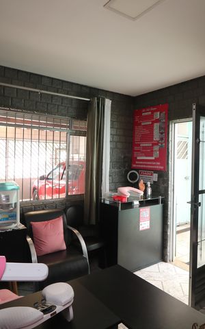 Casa à venda com 138m², 3 quartos e 2 vagasQuarto