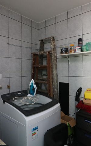 Casa à venda com 138m², 3 quartos e 2 vagasÁrea de Serviço