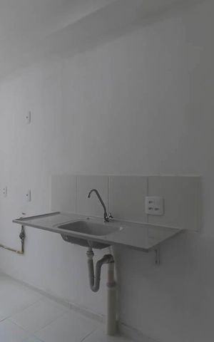 Apartamento para alugar com 72m², 2 quartos e sem vaga