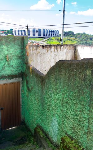 Casa à venda com 360m², 2 quartos e sem vaga
