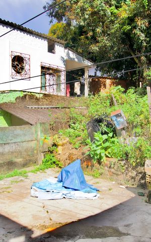 Casa à venda com 360m², 2 quartos e sem vaga