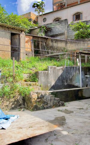 Casa à venda com 360m², 2 quartos e sem vaga