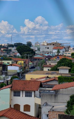 Casa à venda com 360m², 2 quartos e sem vaga