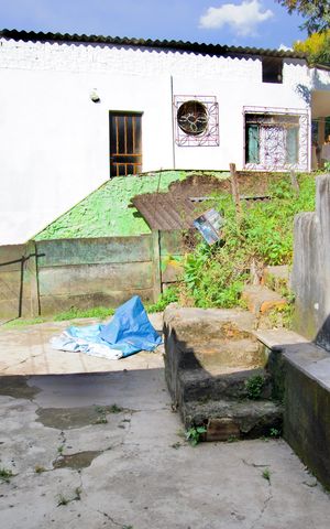 Casa à venda com 360m², 2 quartos e sem vaga