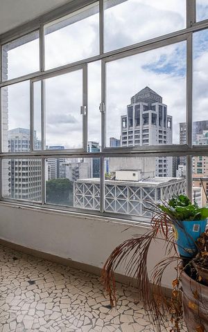 Apartamento à venda com 186m², 3 quartos e 1 vaga Apartamento à venda com 186m², 3 quartos e 1 vagaQuarto 2 - Varanda