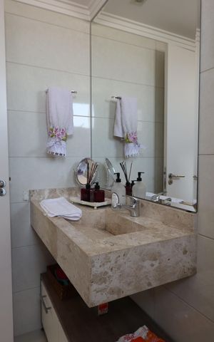 Apartamento para alugar com 117m², 2 quartos e 4 vagasLavabo