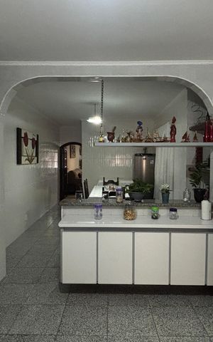 Casa à venda com 181m², 3 quartos e 2 vagas Casa à venda com 181m², 3 quartos e 2 vagasSala de Jantar - Cozinha
