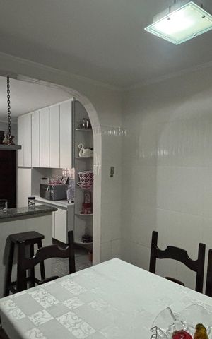 Casa à venda com 181m², 3 quartos e 2 vagas Casa à venda com 181m², 3 quartos e 2 vagasSala de Jantar - Cozinha
