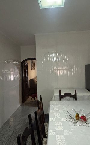 Casa à venda com 181m², 3 quartos e 2 vagas Casa à venda com 181m², 3 quartos e 2 vagasSala de Jantar - Cozinha