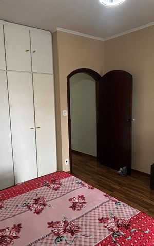Casa à venda com 181m², 3 quartos e 2 vagas Casa à venda com 181m², 3 quartos e 2 vagasSuite