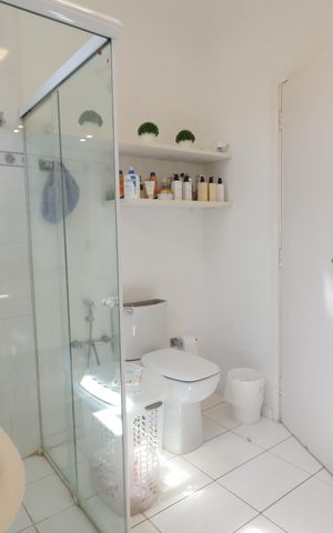 Casa à venda com 350m², 3 quartos e 5 vagasBanheiro da Suíte 3