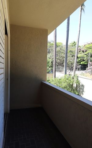 Casa à venda com 350m², 3 quartos e 5 vagasVaranda da suíte