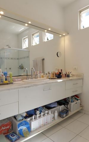 Casa à venda com 350m², 3 quartos e 5 vagasBanheiro da Suíte 3