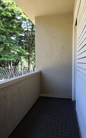 Casa à venda com 350m², 3 quartos e 5 vagasVaranda da suíte