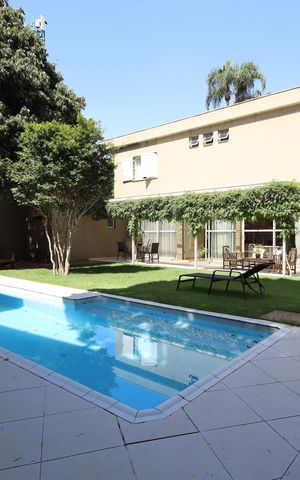 Casa à venda com 350m², 3 quartos e 5 vagasÁrea externa