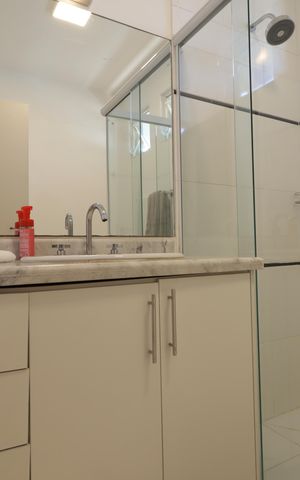 Casa à venda com 350m², 3 quartos e 5 vagasBanheiro da Suíte 1