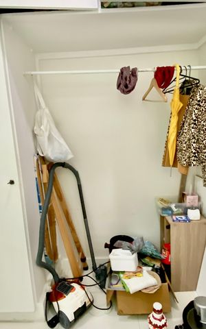 Apartamento à venda com 85m², 3 quartos e 1 vaga Apartamento à venda com 85m², 3 quartos e 1 vagaQuarto de Serviço