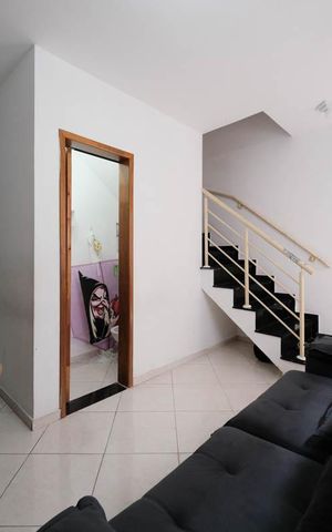 Casa de condomínio à venda com 65m², 2 quartos e 1 vagaSala/Cozinha