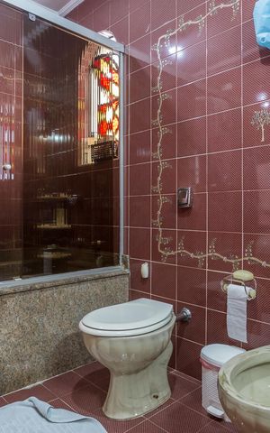 Casa à venda com 260m², 4 quartos e 3 vagas