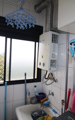 Apartamento à venda com 72m², 3 quartos e 1 vagaÁrea de Serviço