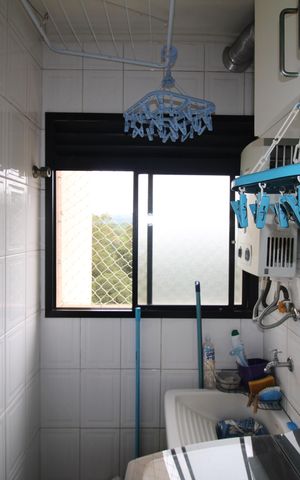 Apartamento à venda com 72m², 3 quartos e 1 vagaÁrea de Serviço